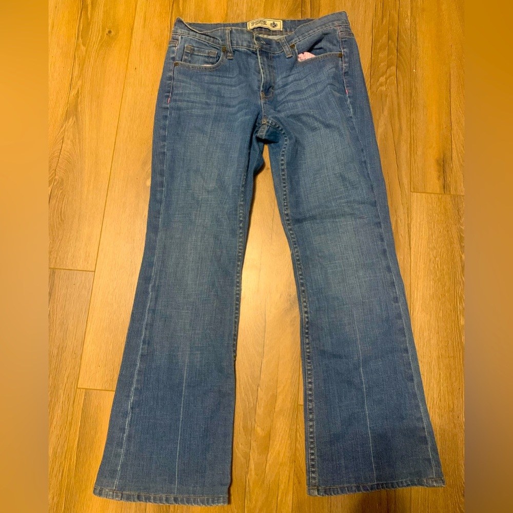PINK- Victoria Secret Low rise flare jeans, great condition